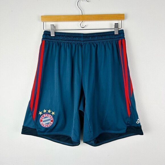 Adidas FC Bayern Munchen Climacool Shorts in Red Blue Black - Picture 1 of 8